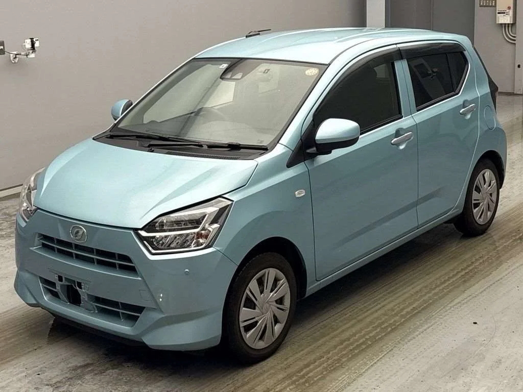 Daihatsu Mira e:S LA350S 2021